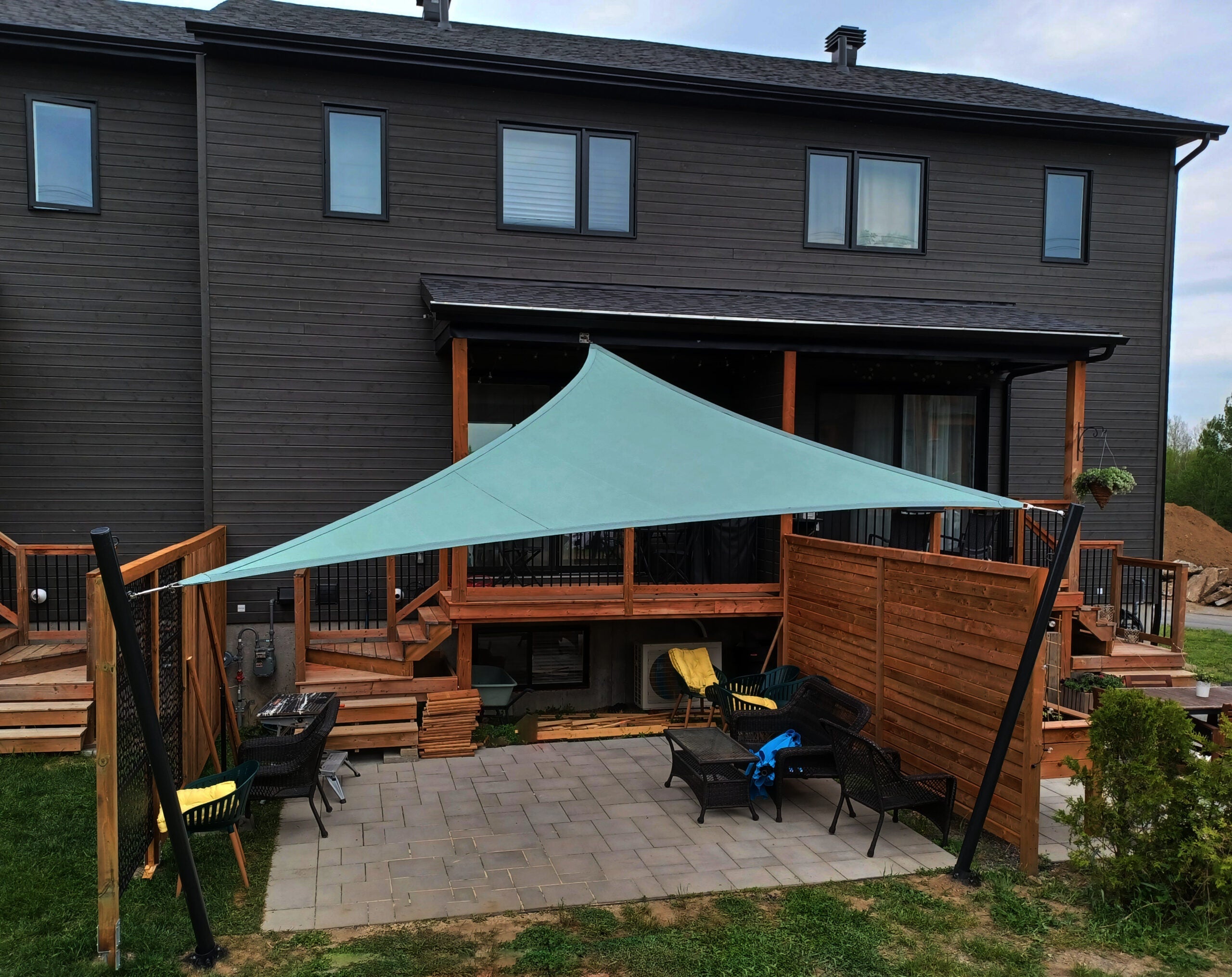 Top 10 Benefits of Installing Shade Sails in Your Backyard